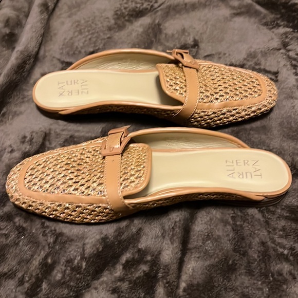 Womens Naturalizer Kayden Slip On Mule sz 9.5 - Picture 3 of 5